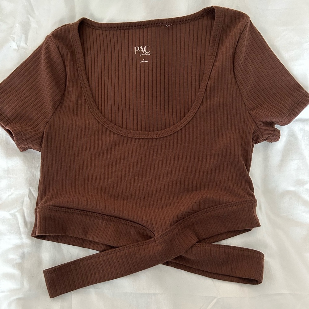 PacSun brown cropped top size small